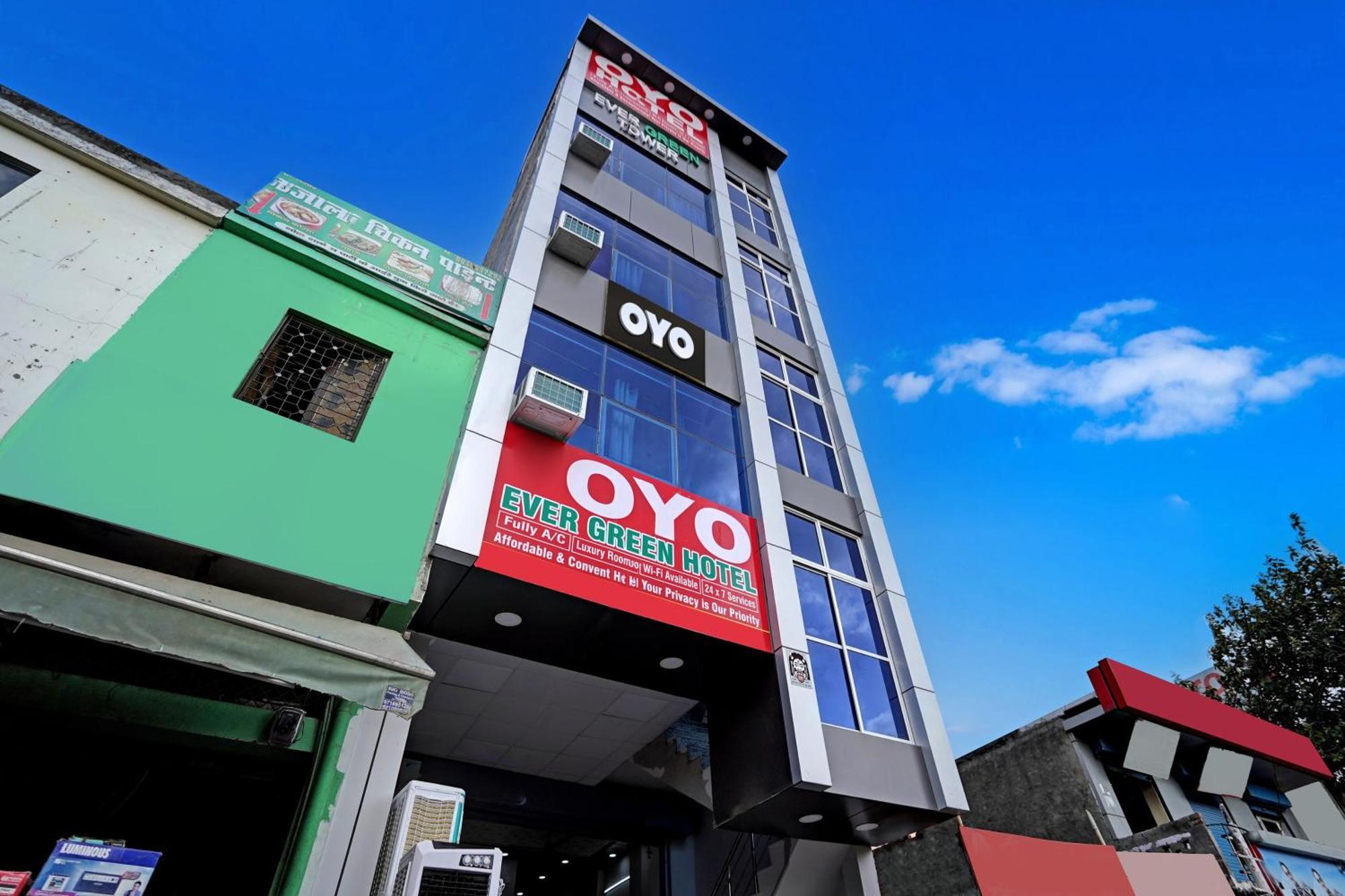 Oyo Flagship Evergreen Tower Hotel Ghaziabad Dış mekan fotoğraf