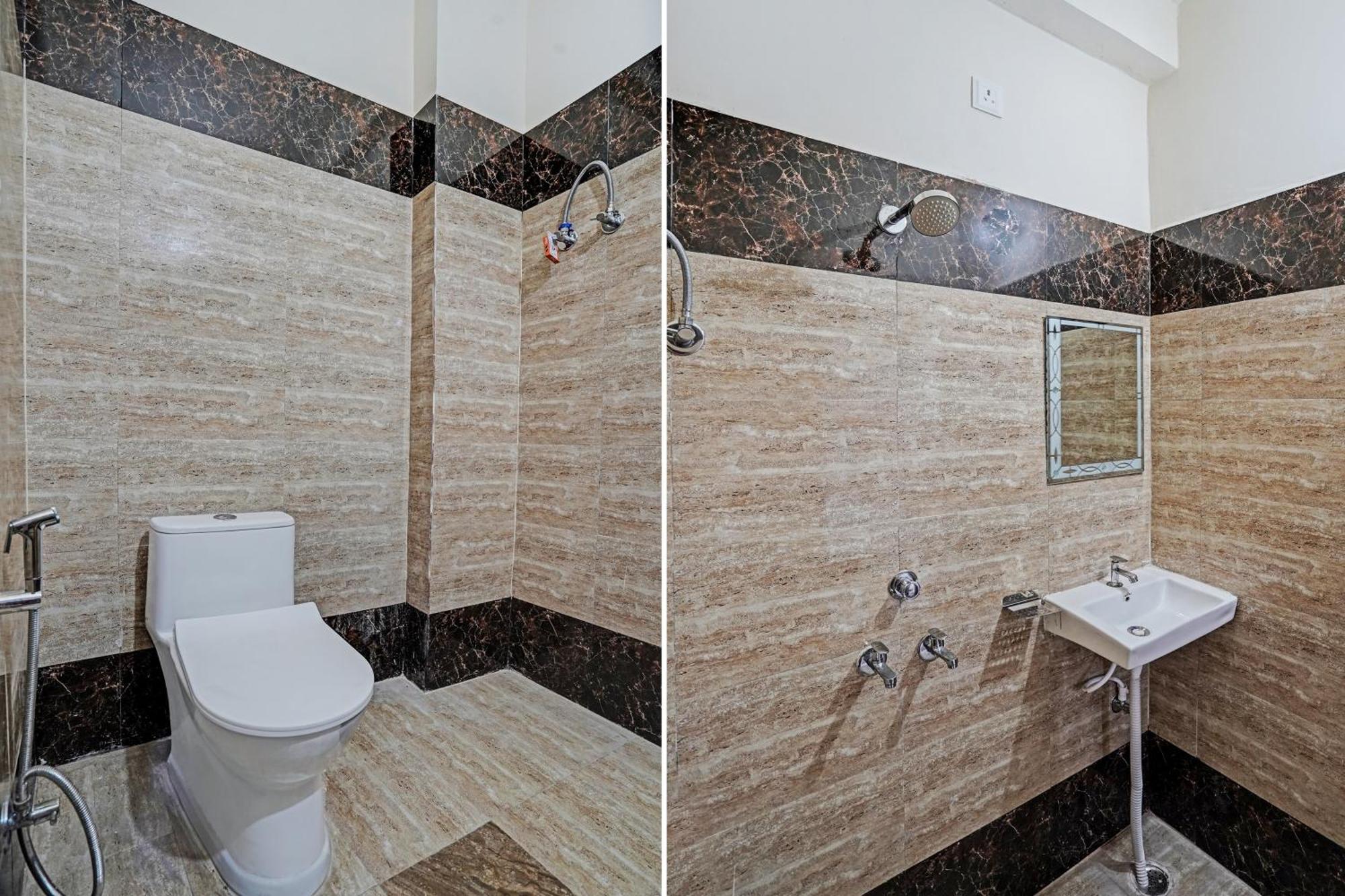 Oyo Flagship Evergreen Tower Hotel Ghaziabad Dış mekan fotoğraf